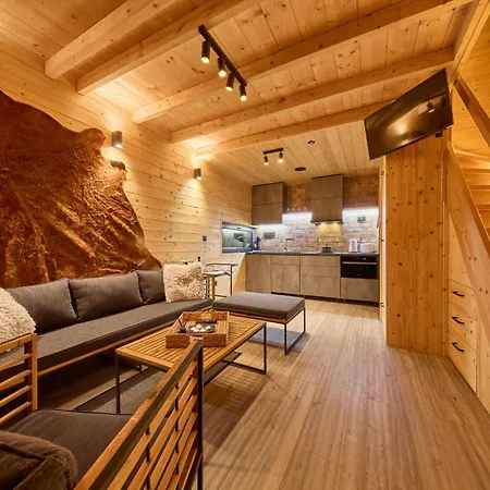 Luxe Timber & Pet Retreat By Interhome Шале Младе-Буки