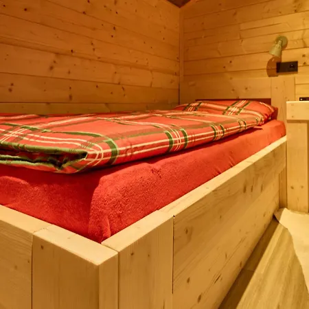 Luxe Timber & Pet Retreat By Interhome *