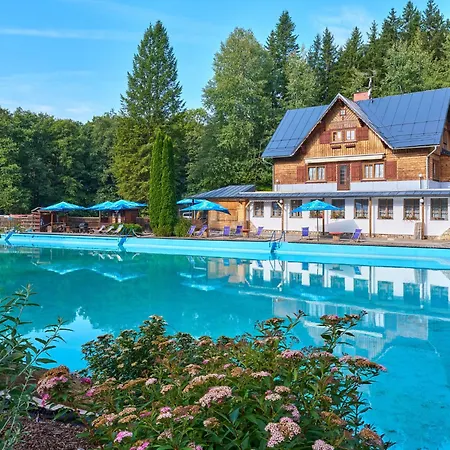 Шале Luxe Timber & Pet Retreat By Interhome *