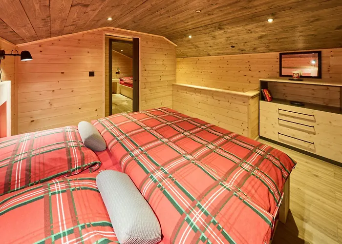Luxe Timber & Pet Retreat By Interhome Chalet *