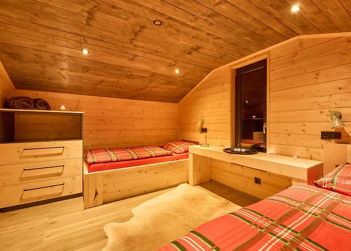 Chalet Luxe Timber & Pet Retreat By Interhome Mlade Buky