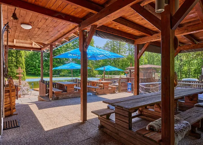Luxe Timber & Pet Retreat By Interhome Mlade Buky